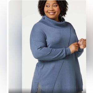 Cato plus size Cowl neck tunic‎ in navy blue. Worn a couple of times